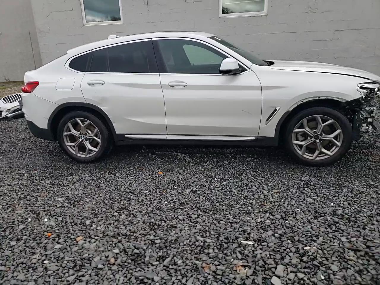 Фото: 5UX2V1C05M9F95703