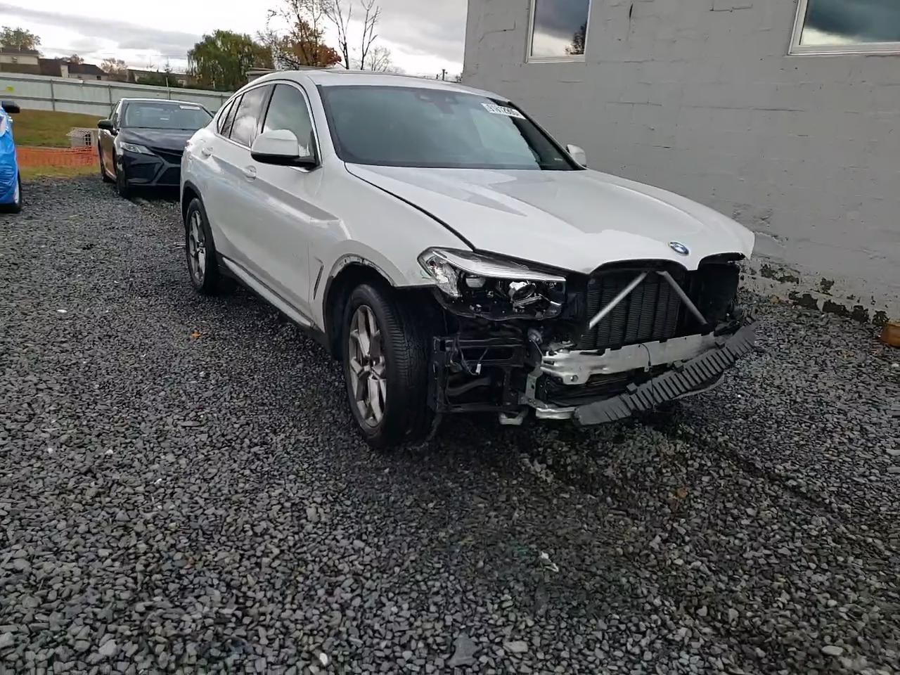 Фото: 5UX2V1C05M9F95703