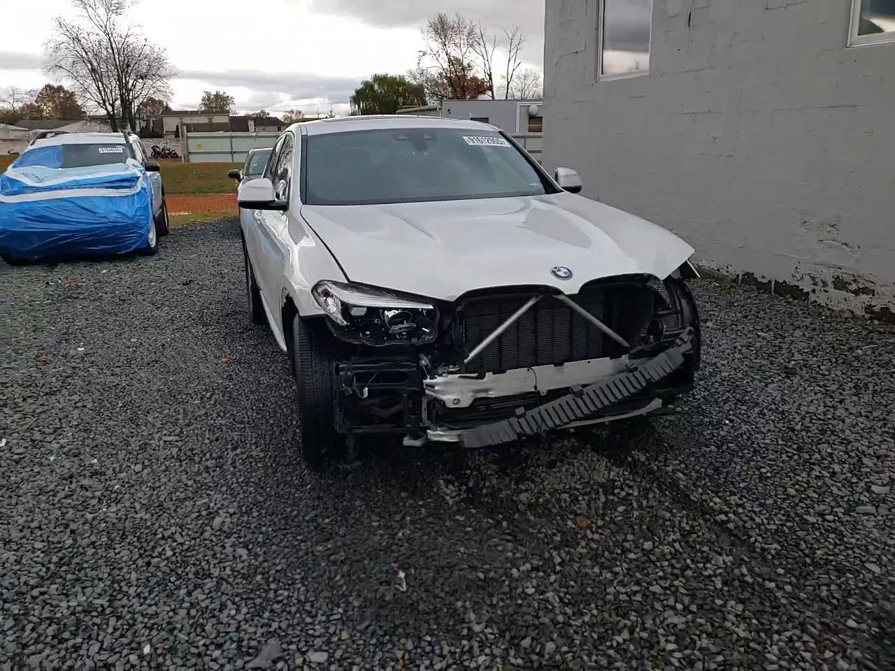 Фото: 5UX2V1C05M9F95703