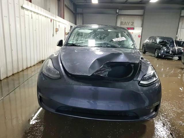 2023 Tesla Model Y VIN: 7SAYGDEEXPA176690 Lot: 93454895