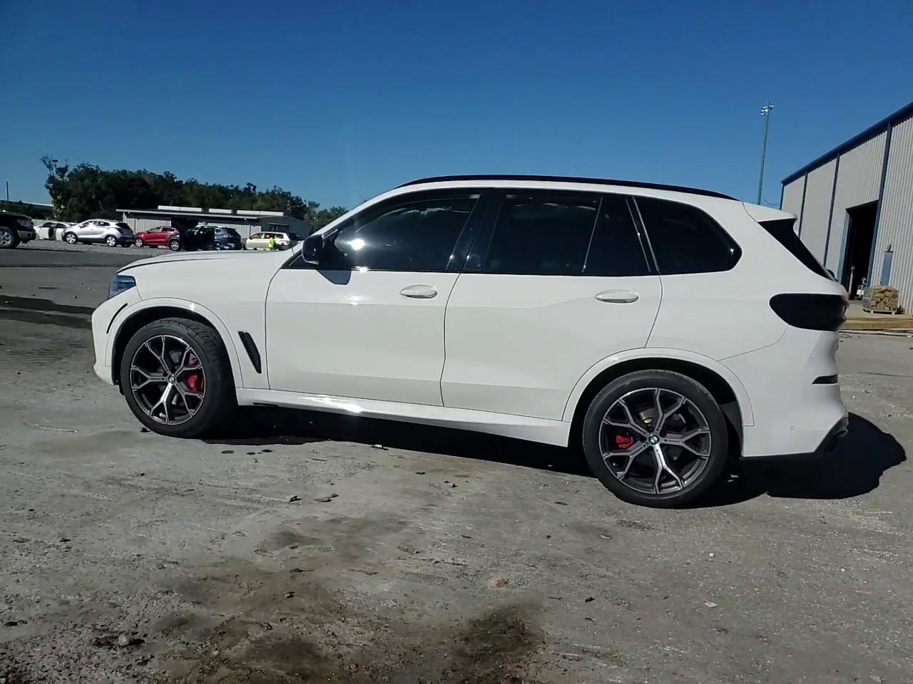 Фото: 5UXCR4C07N9K63996