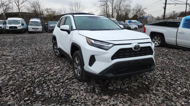 2025 Toyota Rav4 Xle VIN: 2T3P1RFVXSW599068 Lot: 93387735