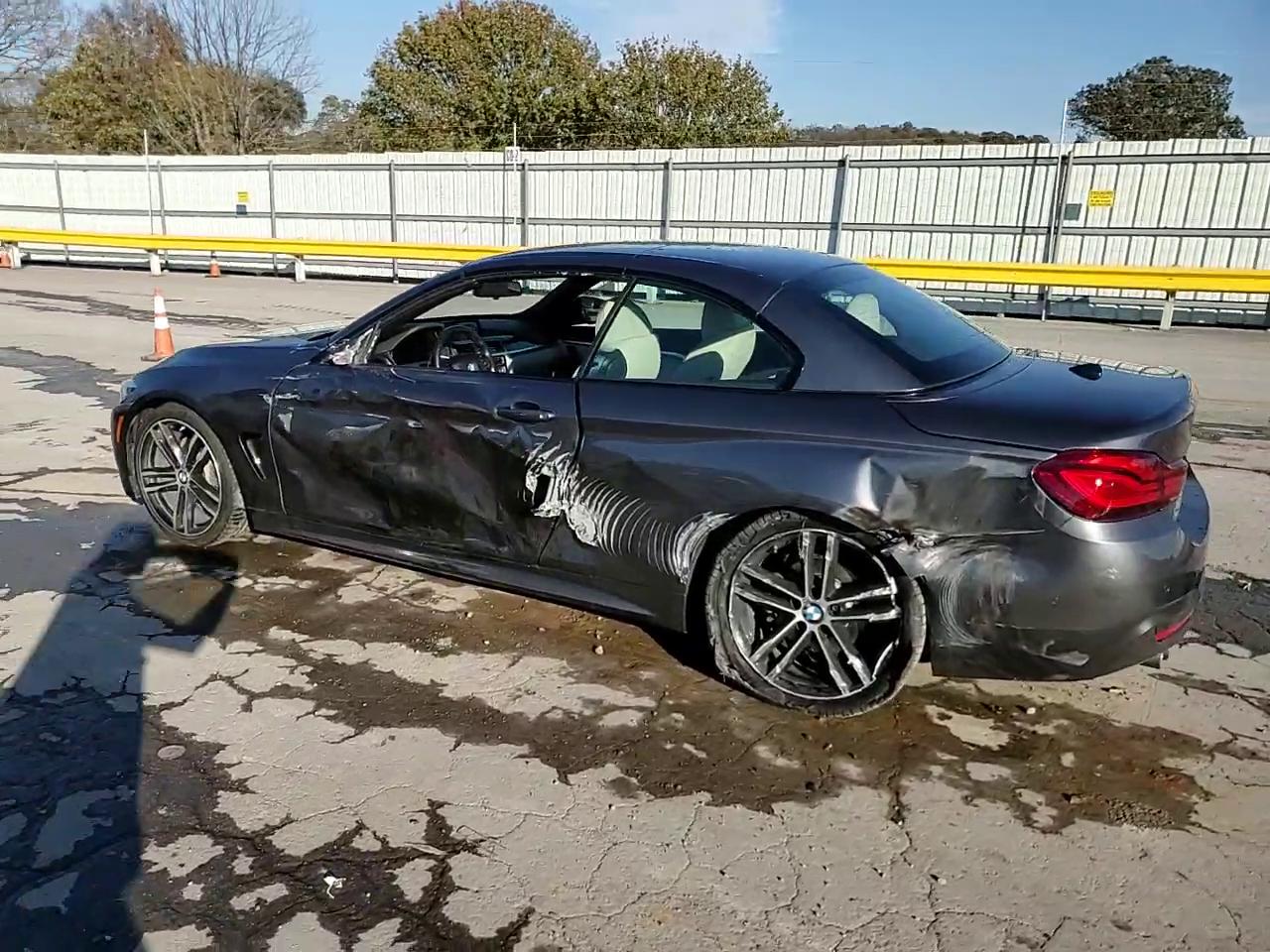 Фото: WBA4Z1C07L5R50045