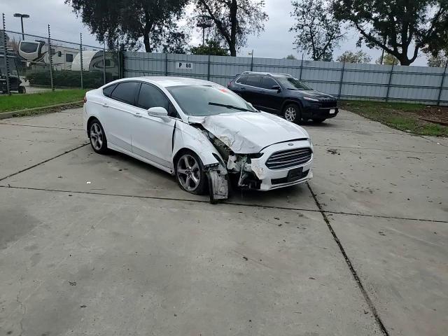 2015 Ford Fusion Se VIN: 3FA6P0H72FR146521 Lot: 94312555