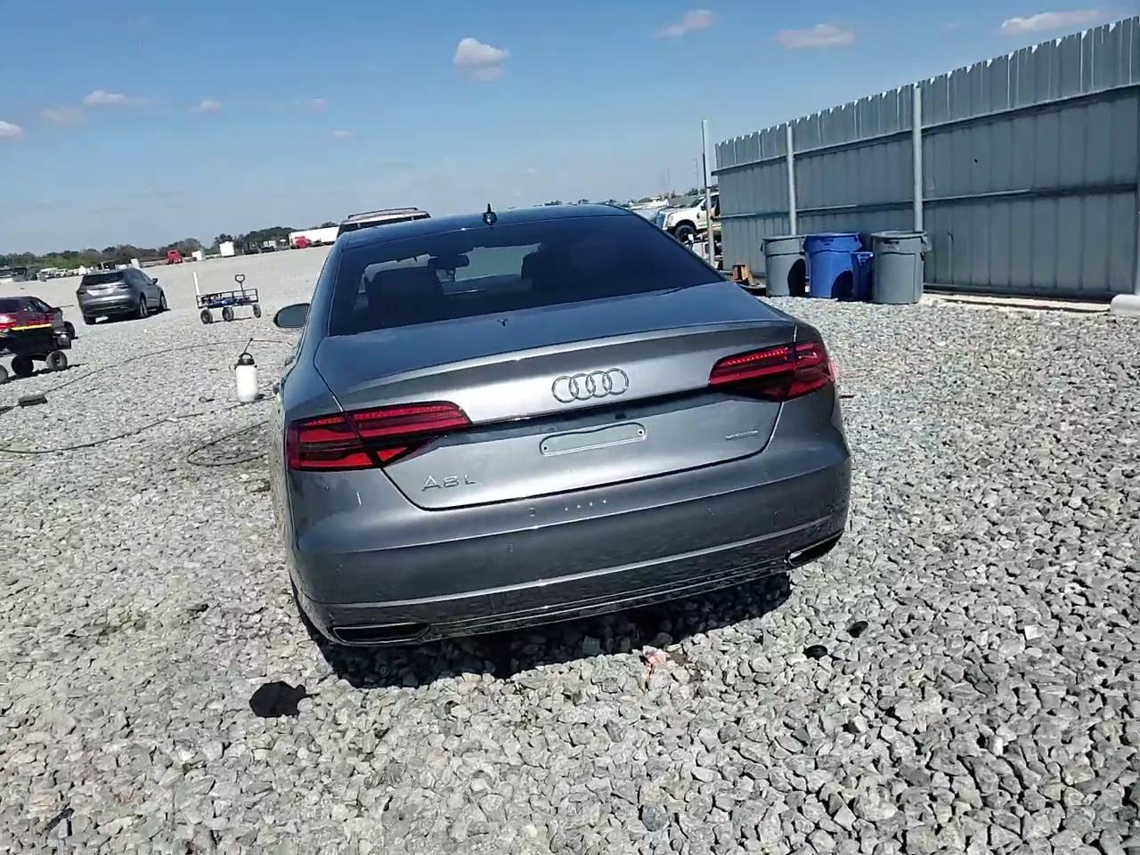 Фото: WAU44AFD5HN015790