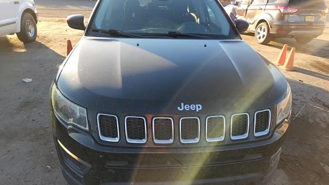 2018 Jeep Compass Sport VIN: 3C4NJDAB2JT153638 Lot: 90944245