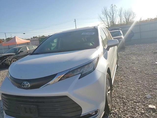 2022 Toyota Sienna Xle VIN: 5TDYRKEC1NS101558 Lot: 93214095
