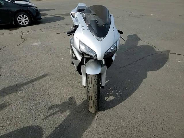 2004 Honda Cbr1000 Rr VIN: JH2SC57024M006679 Lot: 93640765