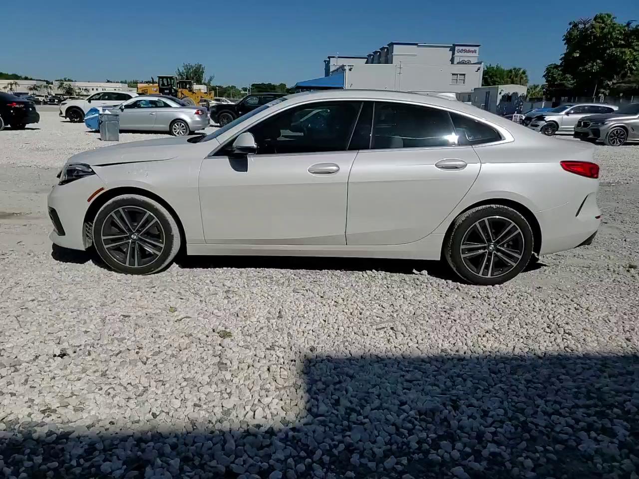 Фото: WBA73AK06L7F92394