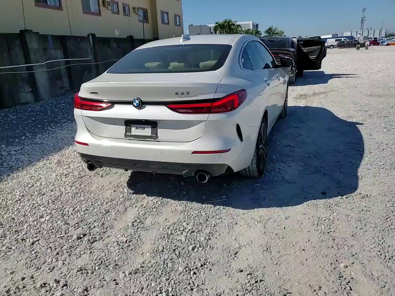 Фото: WBA73AK06L7F92394