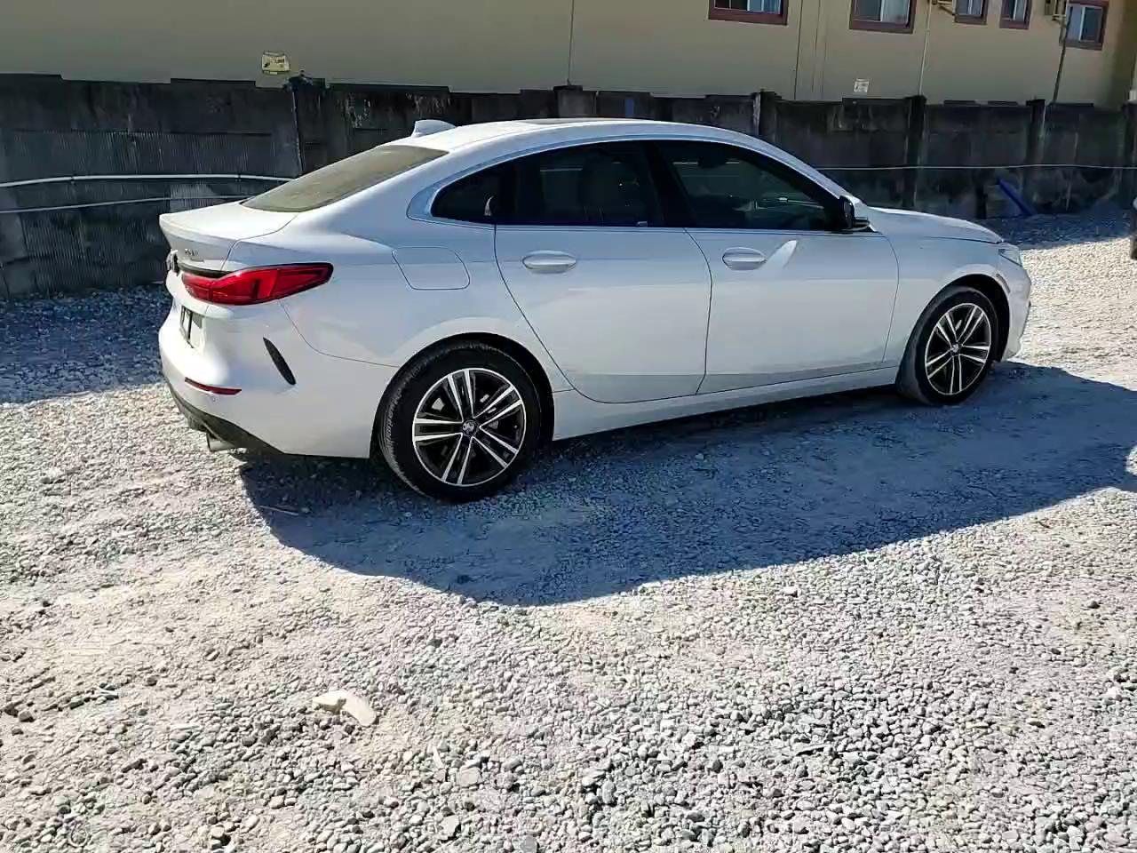 Фото: WBA73AK06L7F92394