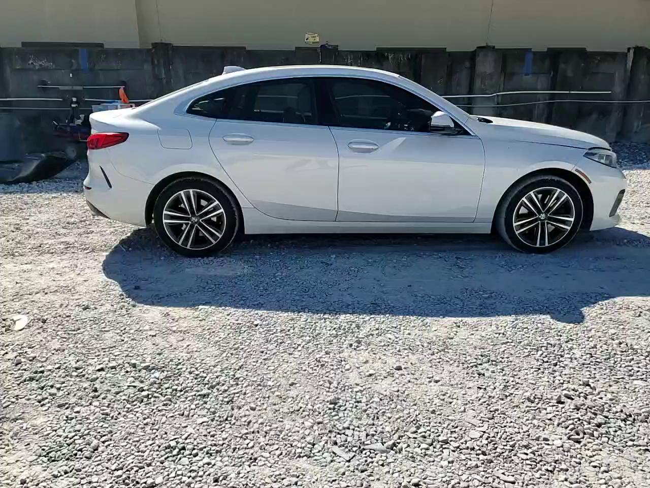 Фото: WBA73AK06L7F92394