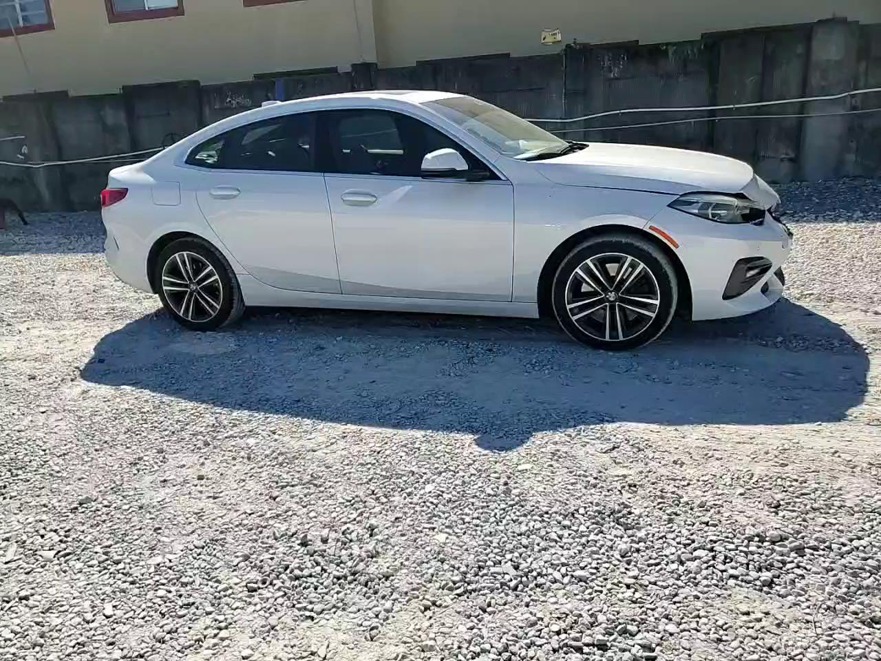 Фото: WBA73AK06L7F92394