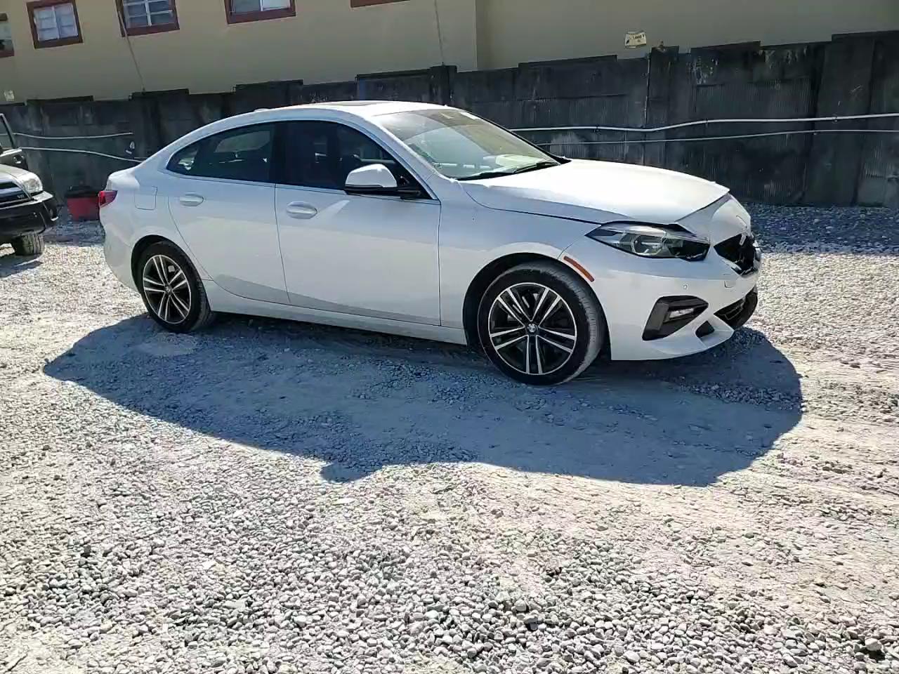 Фото: WBA73AK06L7F92394