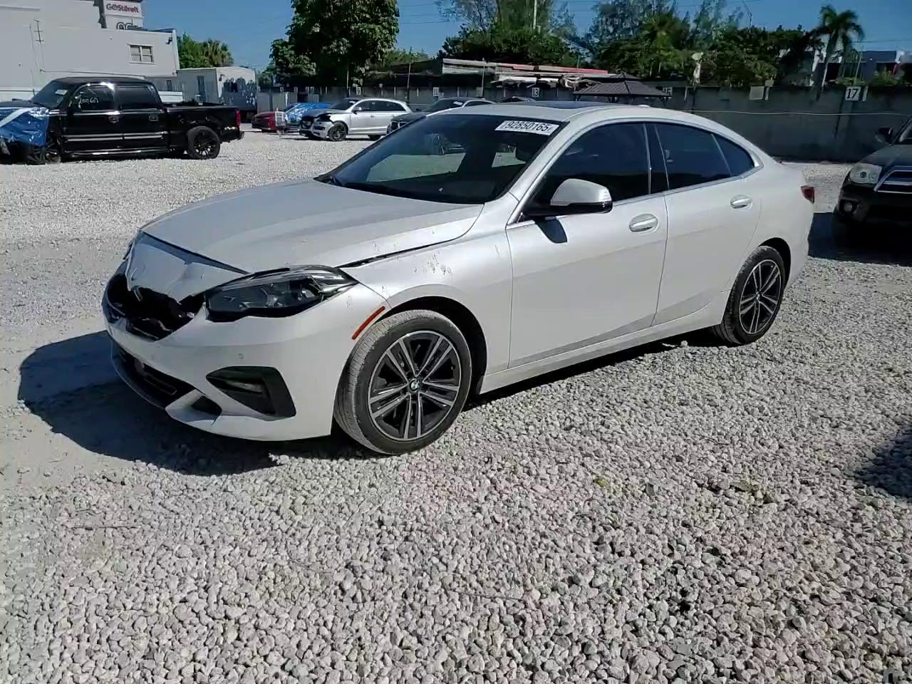 Фото: WBA73AK06L7F92394