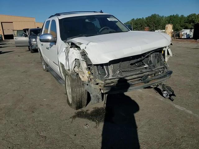 2011 Chevrolet Avalanche Lt VIN: 3GNTKFE34BG151636 Lot: 90302325