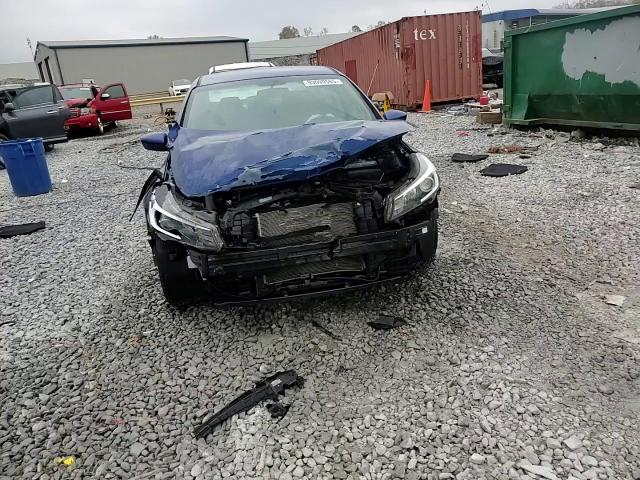 2017 Kia Forte Lx VIN: 3KPFK4A7XHE018211 Lot: 93090565