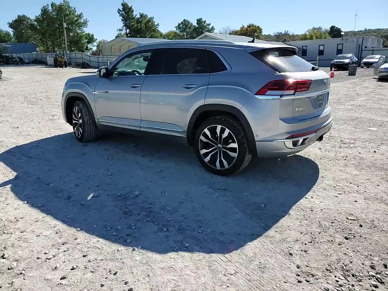 Фото: 1V2FE2CA1MC238762