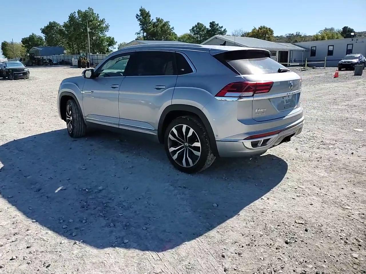 Фото: 1V2FE2CA1MC238762