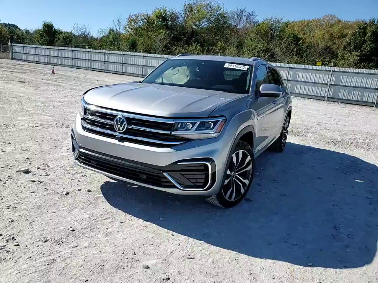 Фото: 1V2FE2CA1MC238762