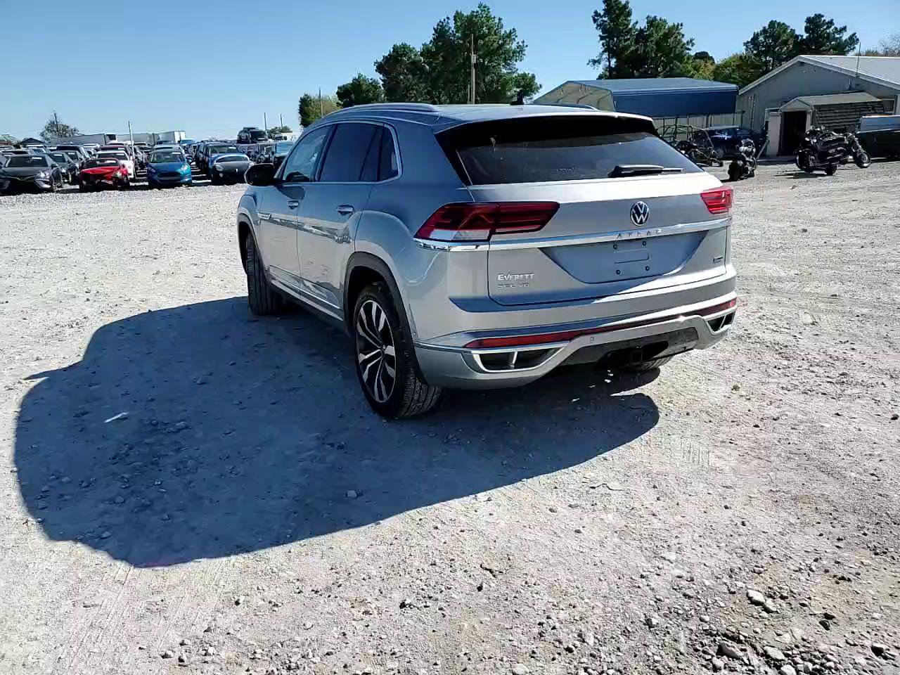 Фото: 1V2FE2CA1MC238762