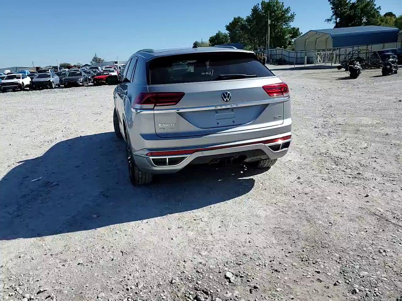 Фото: 1V2FE2CA1MC238762