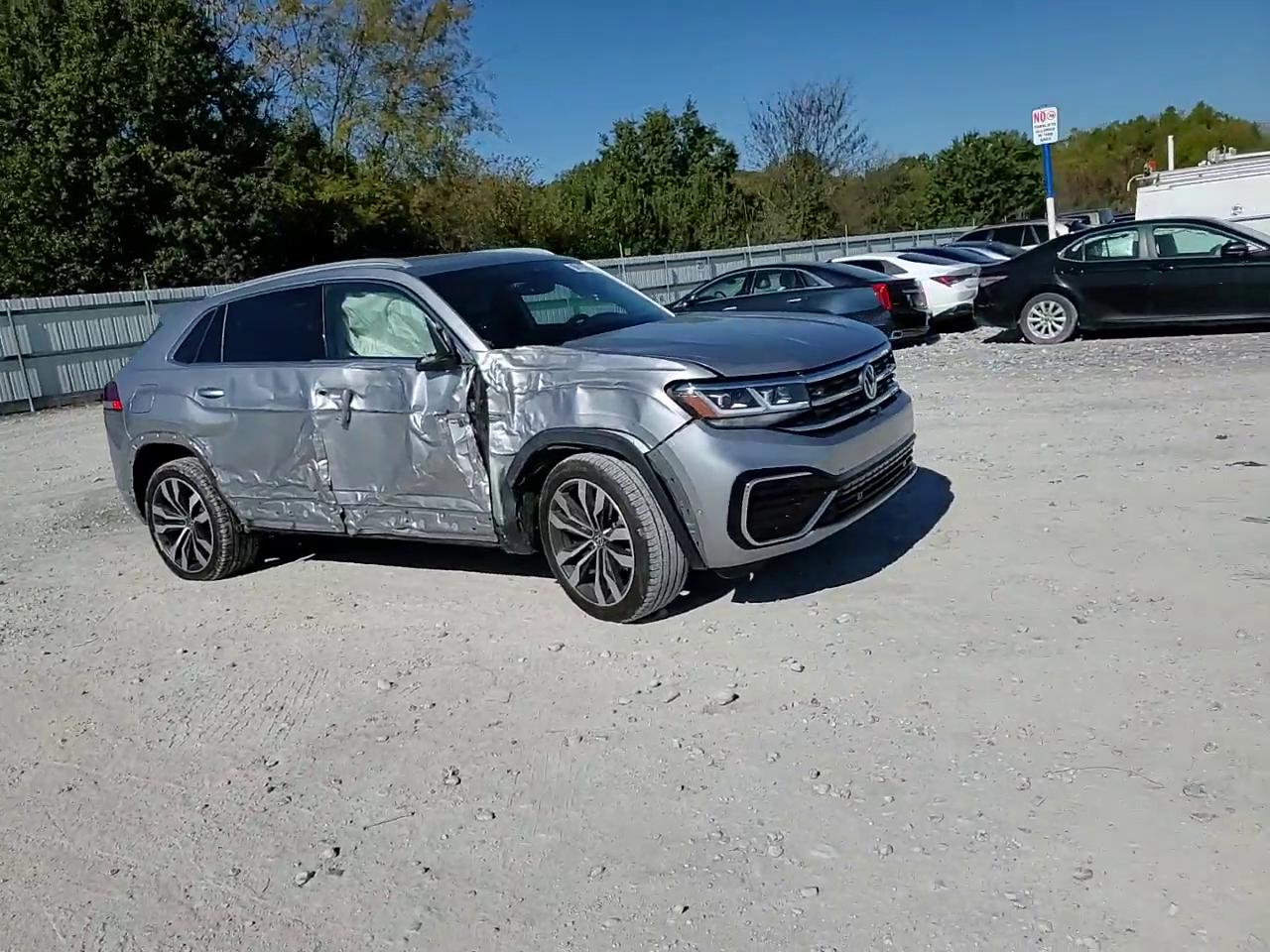 Фото: 1V2FE2CA1MC238762