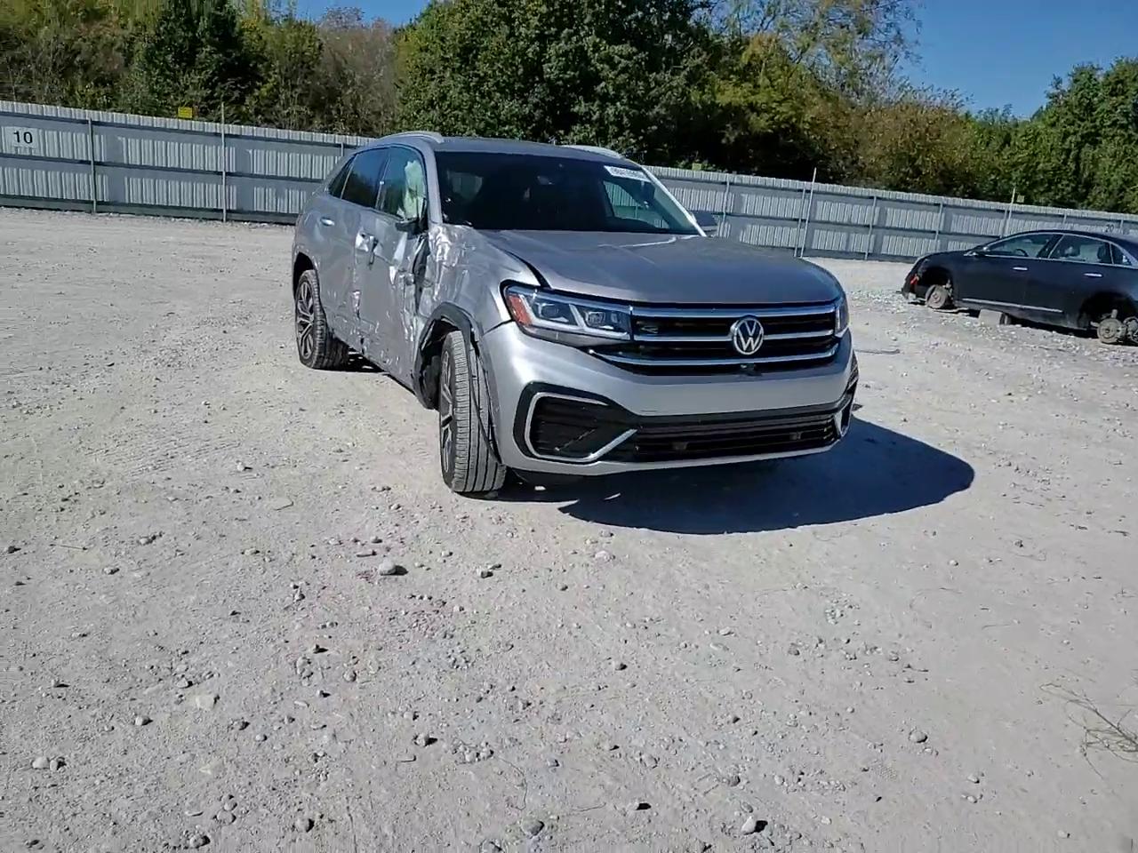 Фото: 1V2FE2CA1MC238762