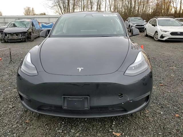 2024 Tesla Model Y VIN: 7SAYGDEE9RF067708 Lot: 91906385
