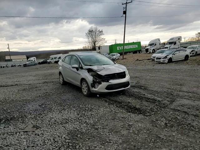 2013 Ford Fiesta Se VIN: 3FADP4BJ9DM184423 Lot: 92413405