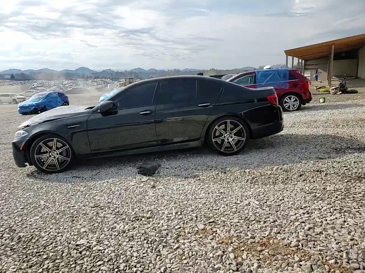 Фото: WBSFV9C57ED593100