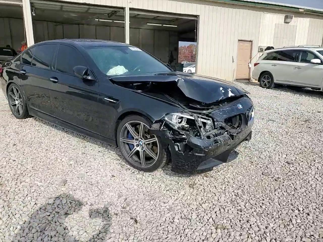 Фото: WBSFV9C57ED593100