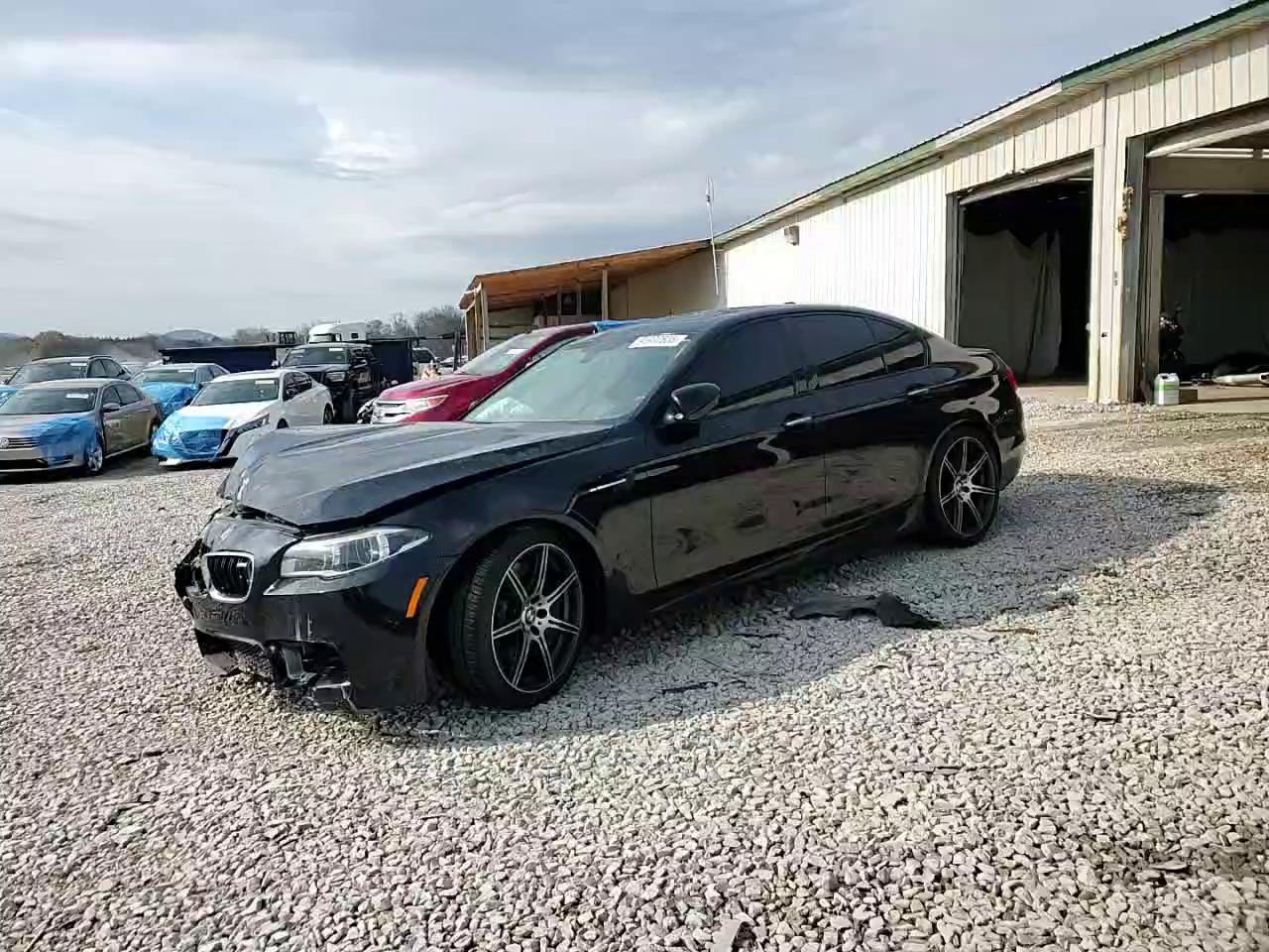 Фото: WBSFV9C57ED593100