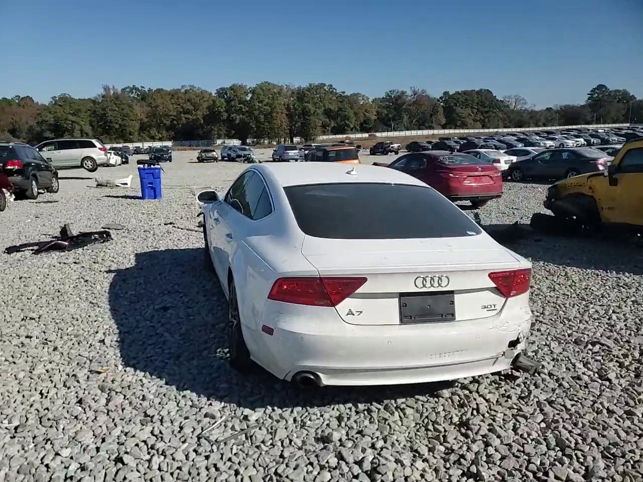 Фото: WAUWGAFC1FN017234