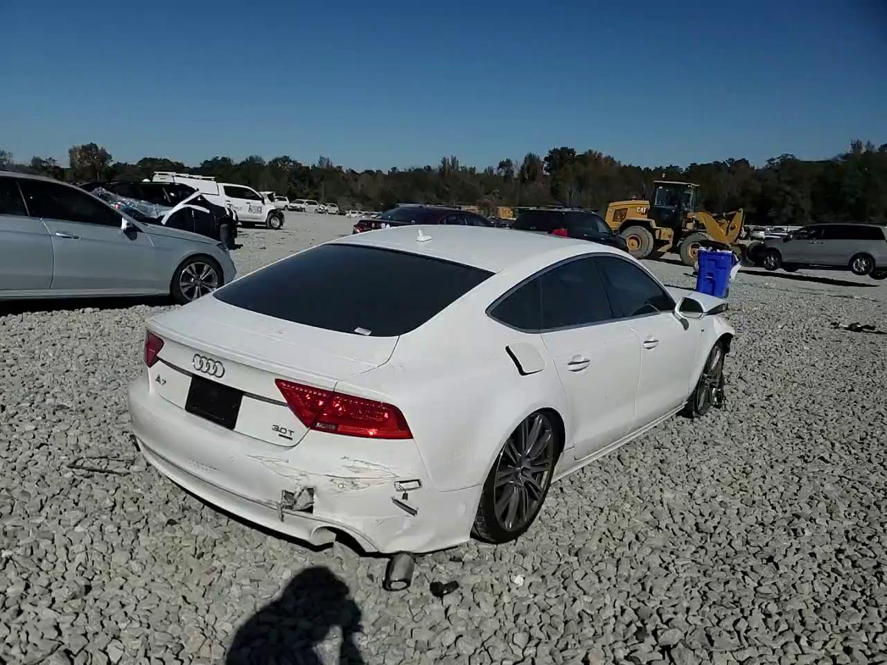 Фото: WAUWGAFC1FN017234