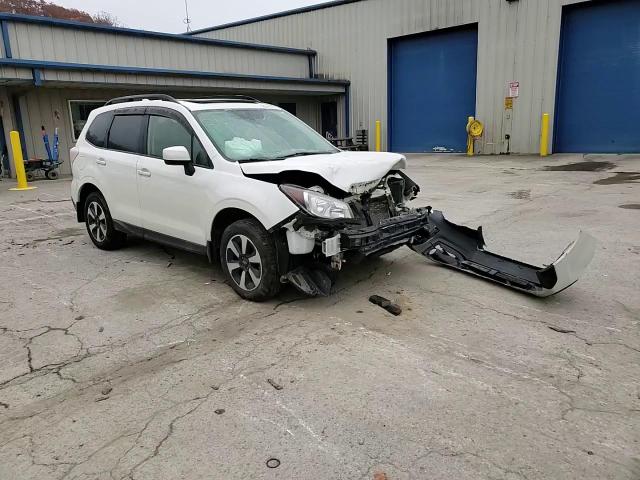 2017 Subaru Forester 2.5I Premium VIN: JF2SJAEC0HH495040 Lot: 92366745