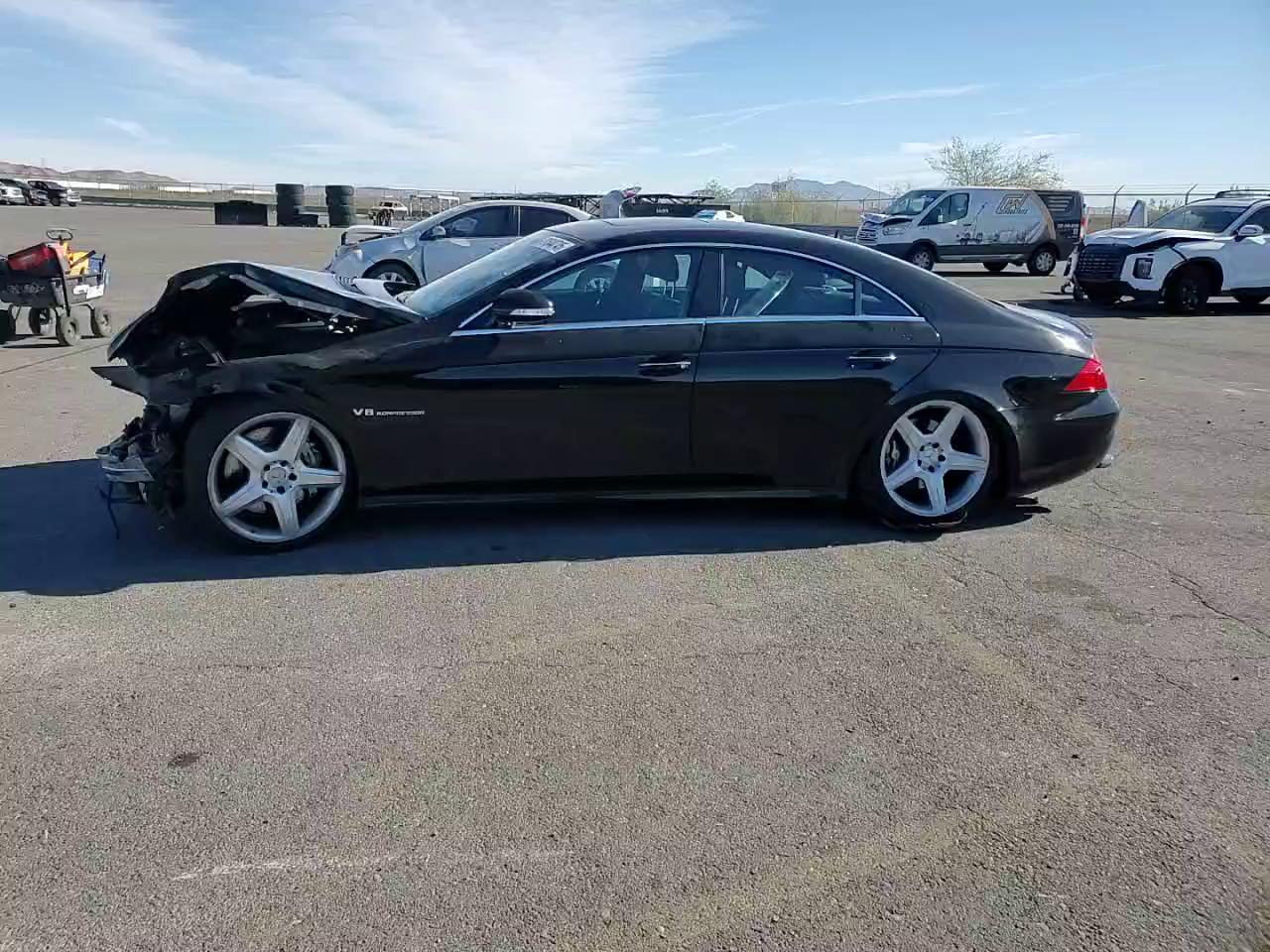 Фото: WDDDJ76X96A039920