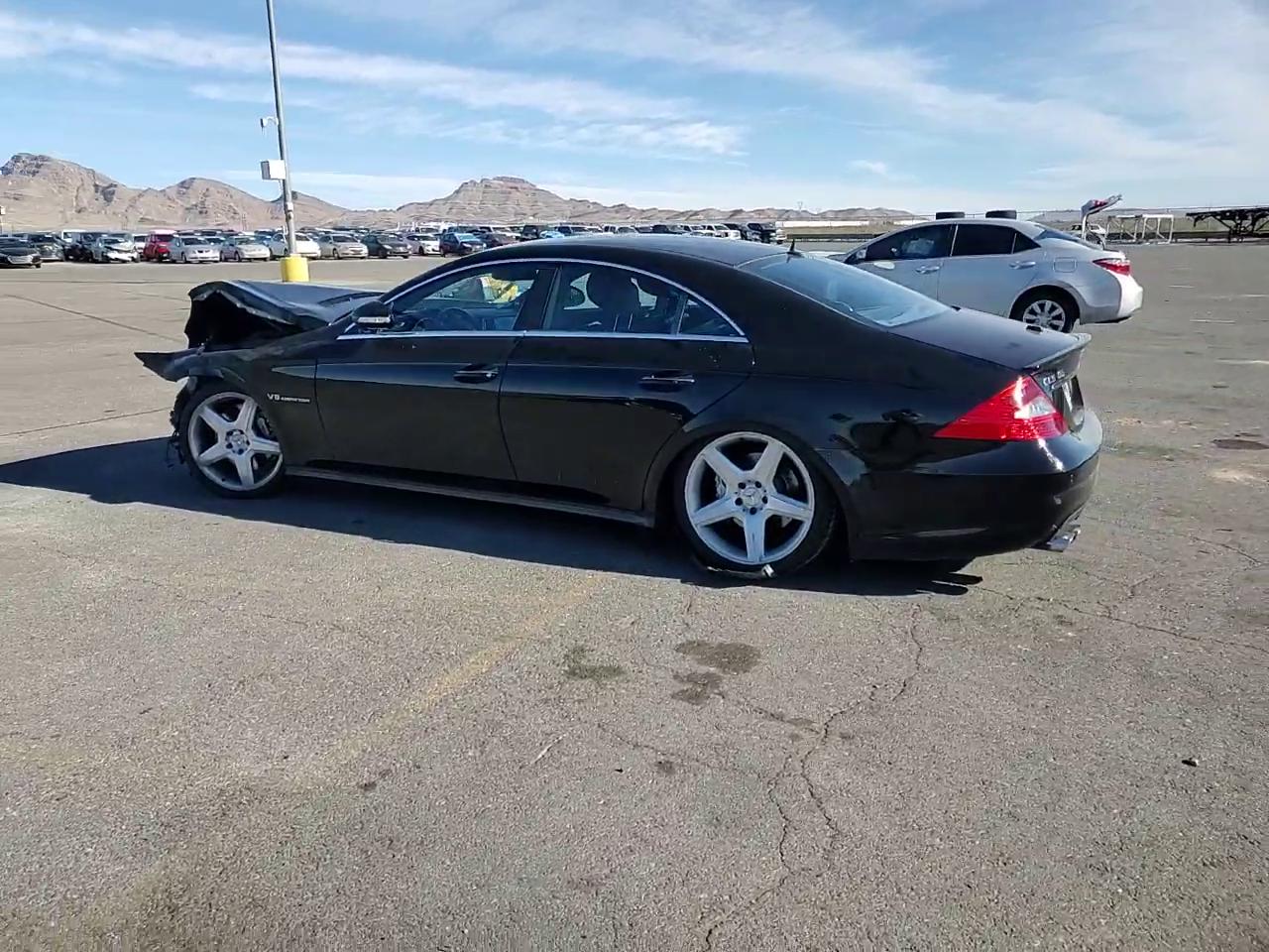 Фото: WDDDJ76X96A039920