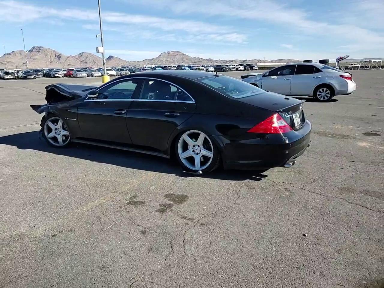 Фото: WDDDJ76X96A039920