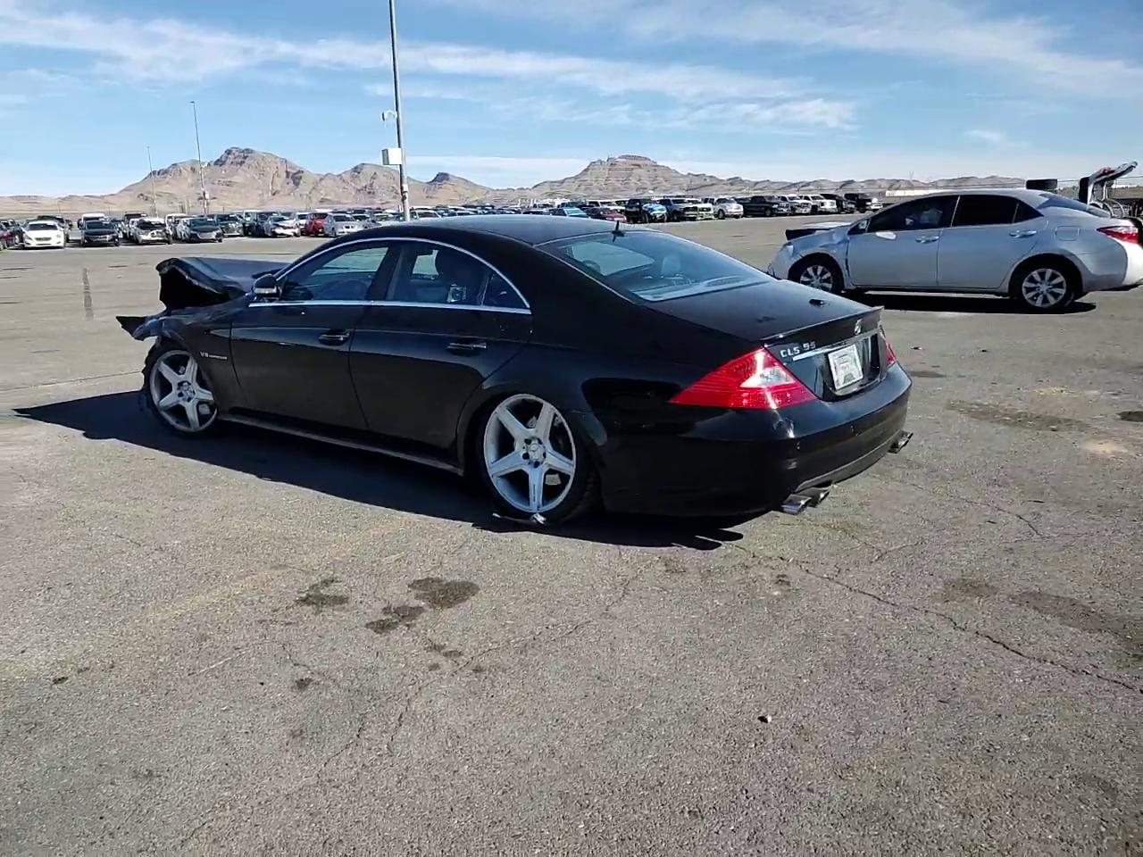 Фото: WDDDJ76X96A039920