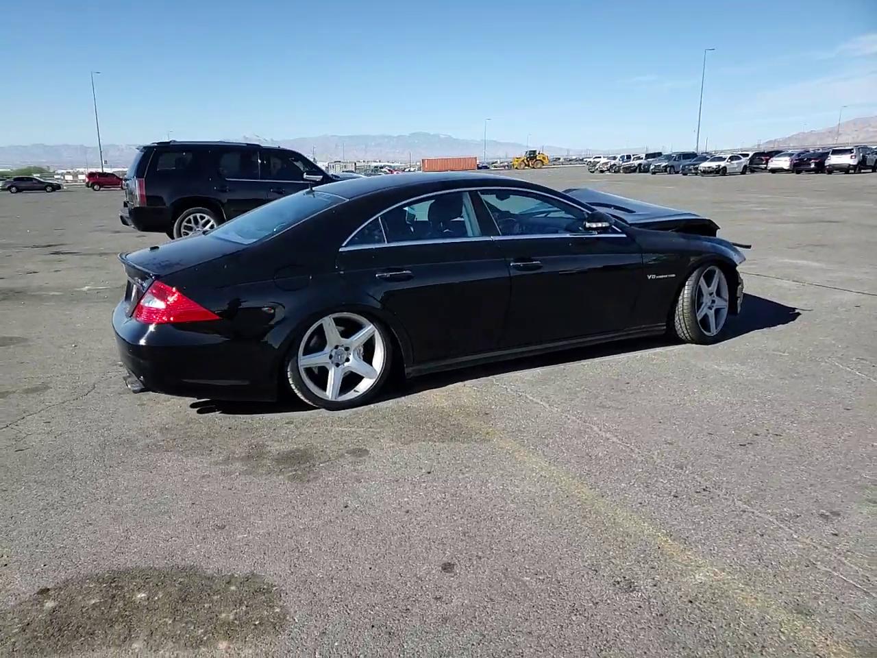 Фото: WDDDJ76X96A039920