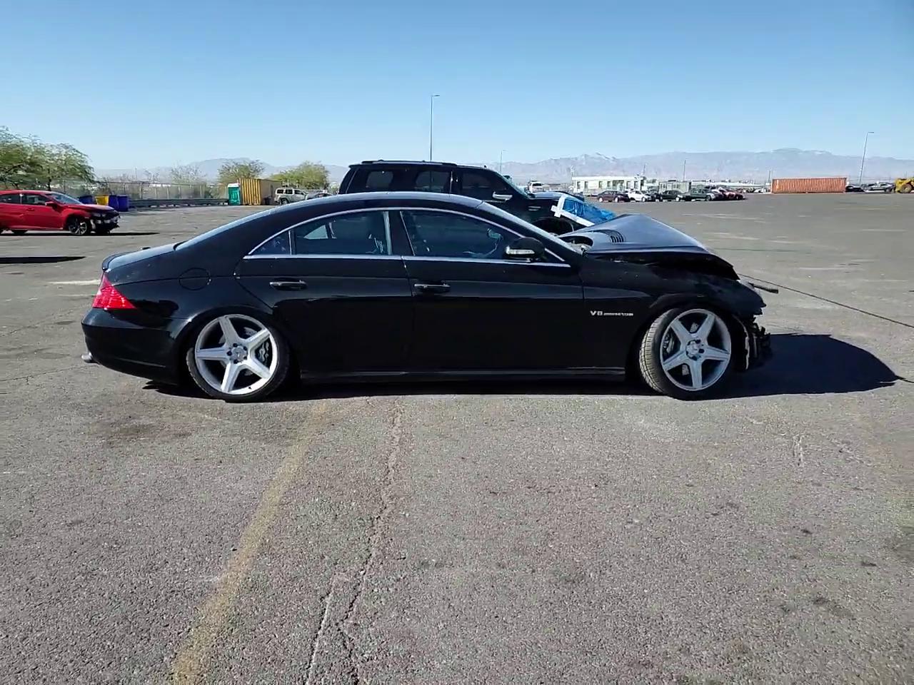 Фото: WDDDJ76X96A039920