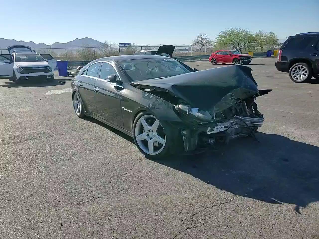 Фото: WDDDJ76X96A039920