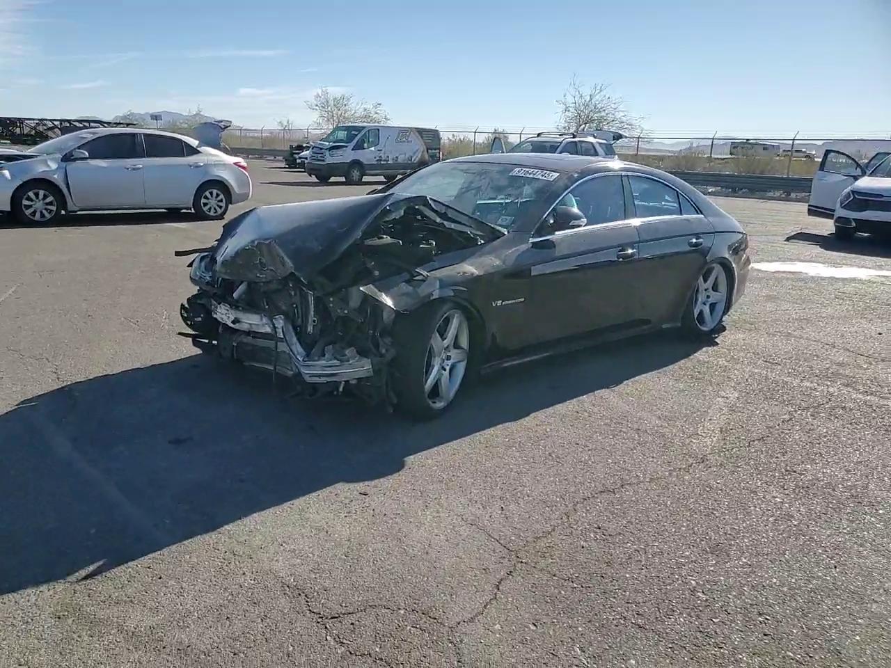 Фото: WDDDJ76X96A039920