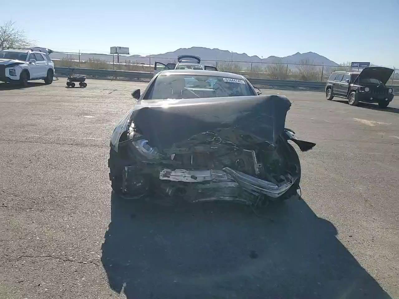 Фото: WDDDJ76X96A039920