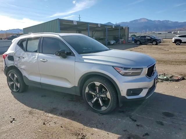 2019 Volvo Xc40 T5 Momentum VIN: YV4162UK8K2116481 Lot: 93480995