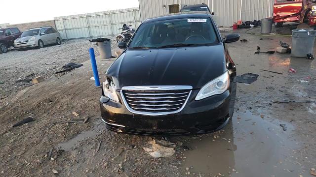 2013 Chrysler 200 Lx VIN: 1C3CCBAB2DN606381 Lot: 92635105