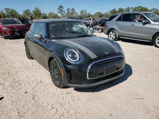 2024 Mini Cooper VIN: WMW33DH06R2V00890 Lot: 92253655