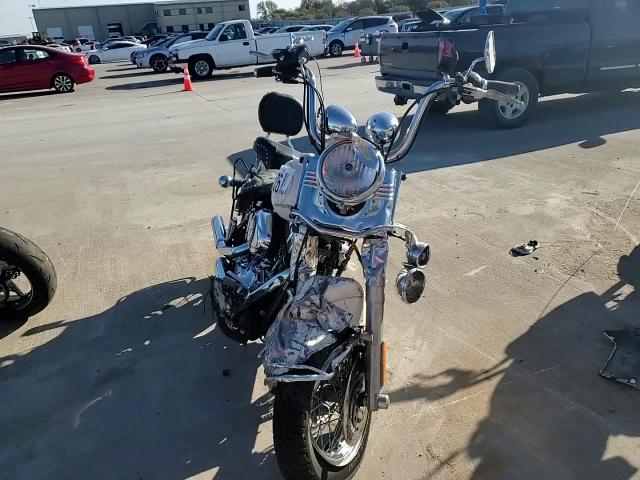 2014 Harley-Davidson Flstc Heritage Softail Classic VIN: 1HD1BWV18EB048293 Lot: 92443925
