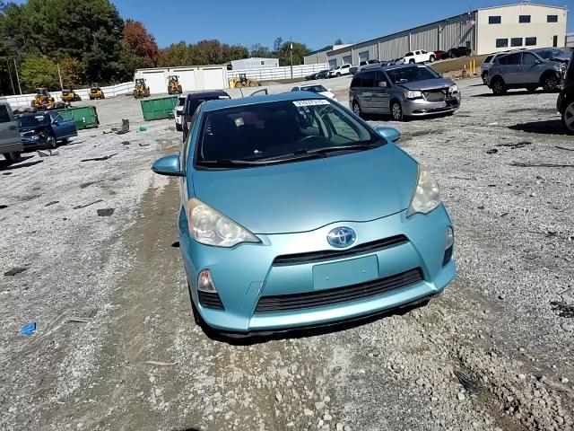 2013 Toyota Prius C VIN: JTDKDTB35D1049118 Lot: 91037315